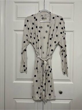 Soma Polka Dot Lightweight Robe in Cream and Black